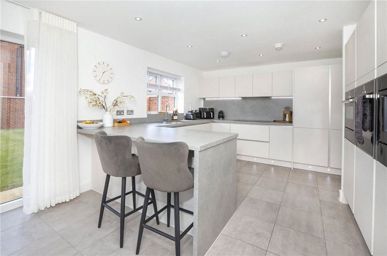 5 bedroom house, Hughlings Close, Green Hammerton YO26 - Available