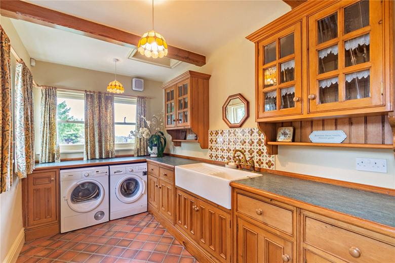 3 bedroom house, Strait Lane, Huby LS17 - Sold