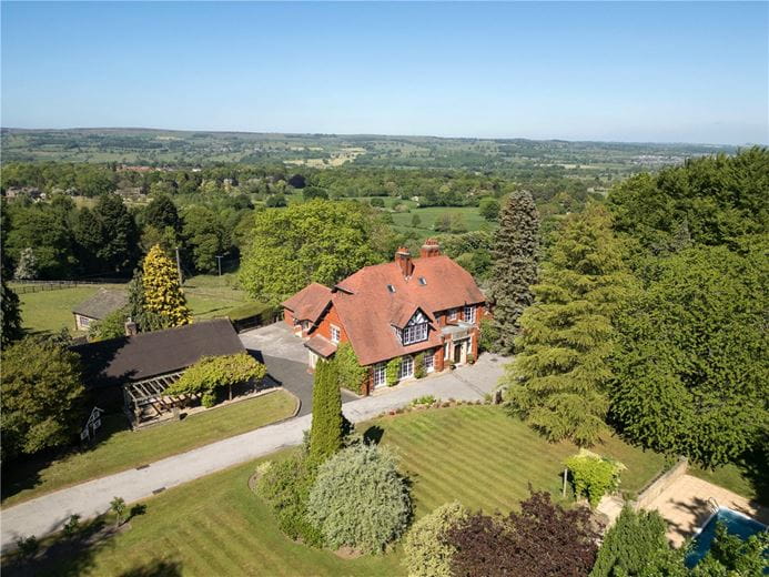 8 bedroom house, Stoney Lane, Burley Woodhead LS29 - Available