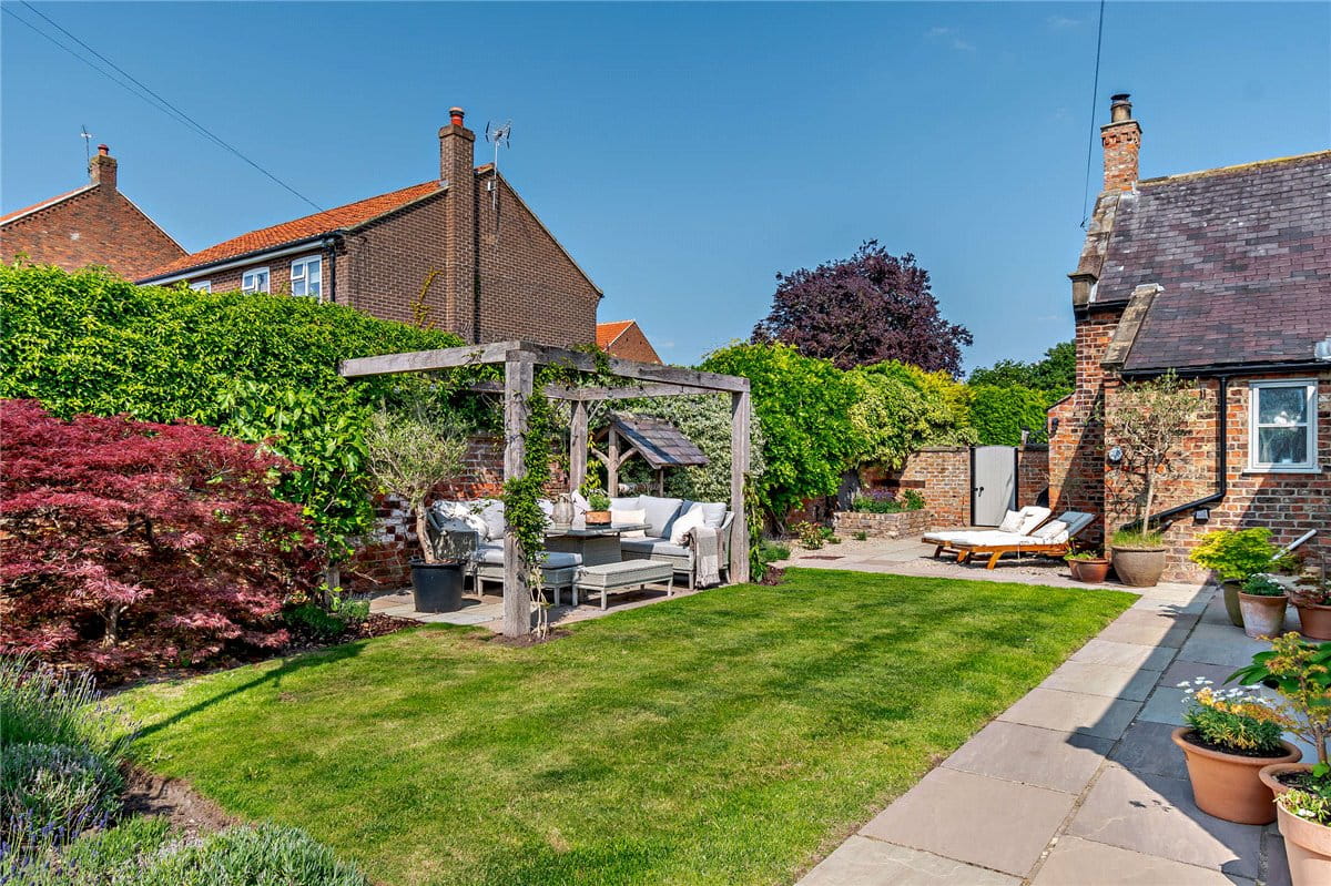 5 bedroom house, Franks Lane, Whixley YO26 - Sold