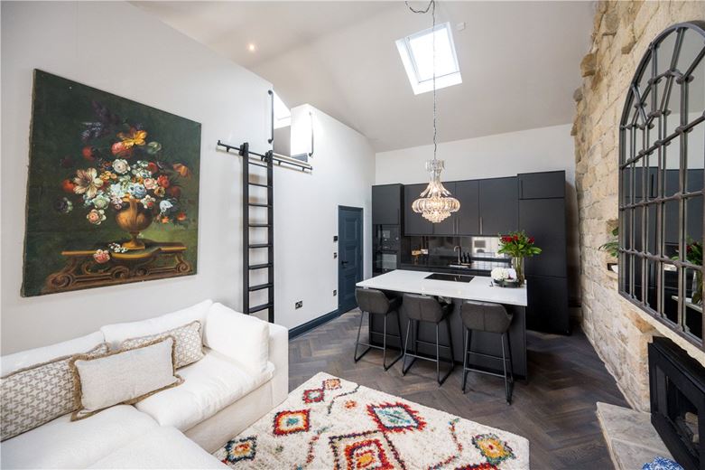  bedroom flat, West Park, Harrogate HG1 - Available