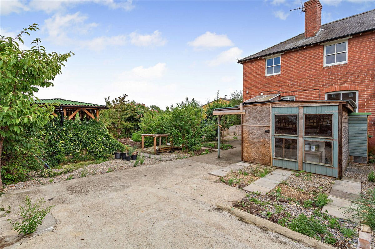 3 bedroom house, Bridge View, West Tanfield HG4 - Available