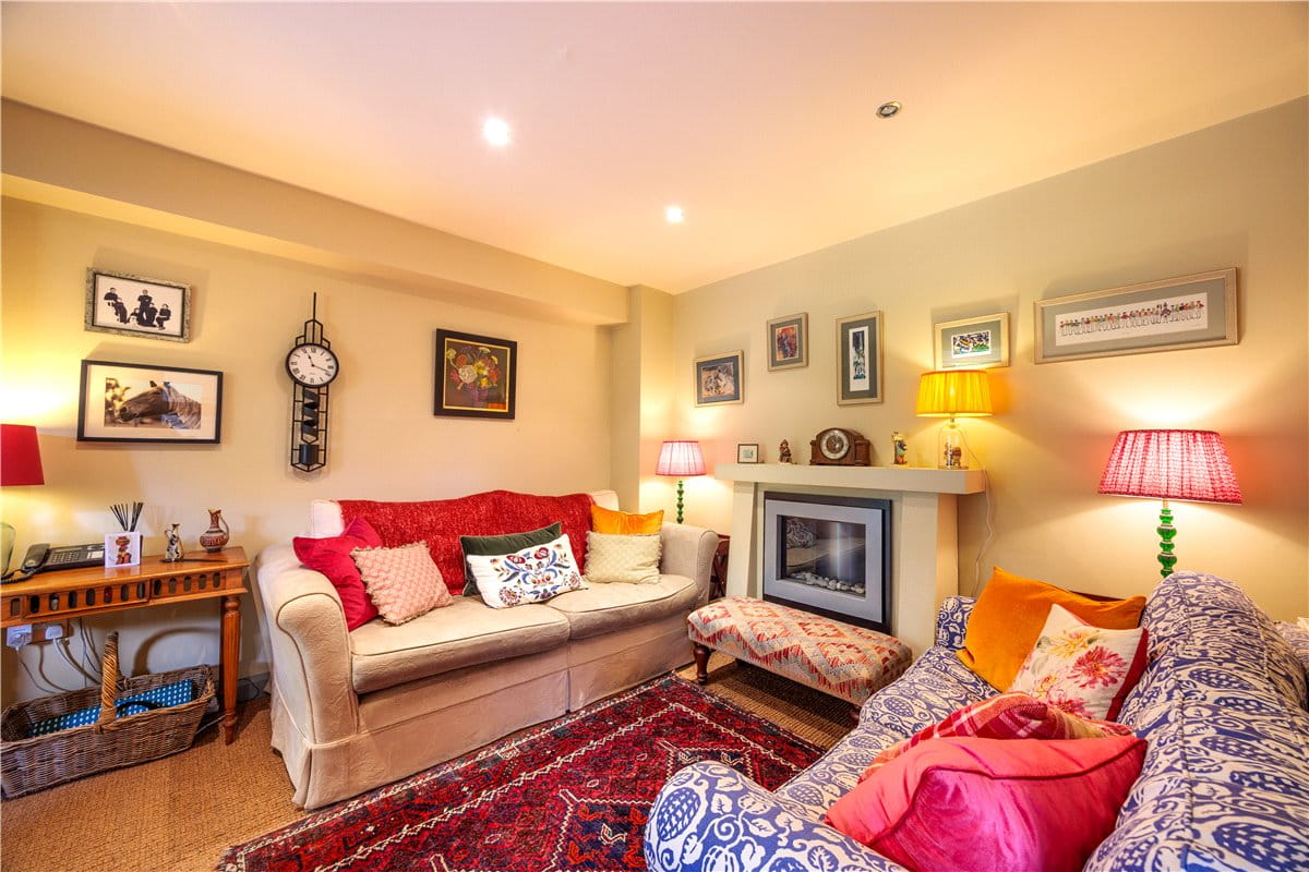 4 bedroom house, Cocksford, Stutton LS24 - Available