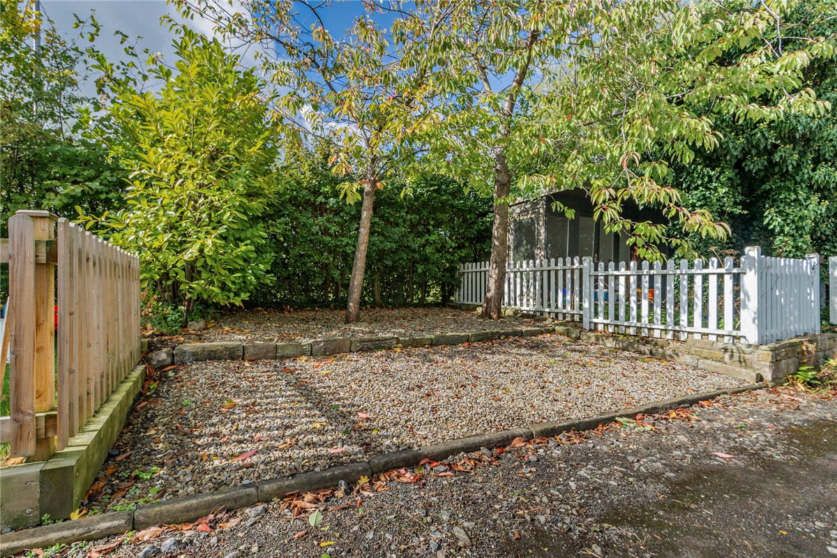 3 bedroom house, West End Avenue, Harrogate HG2 - Sold STC