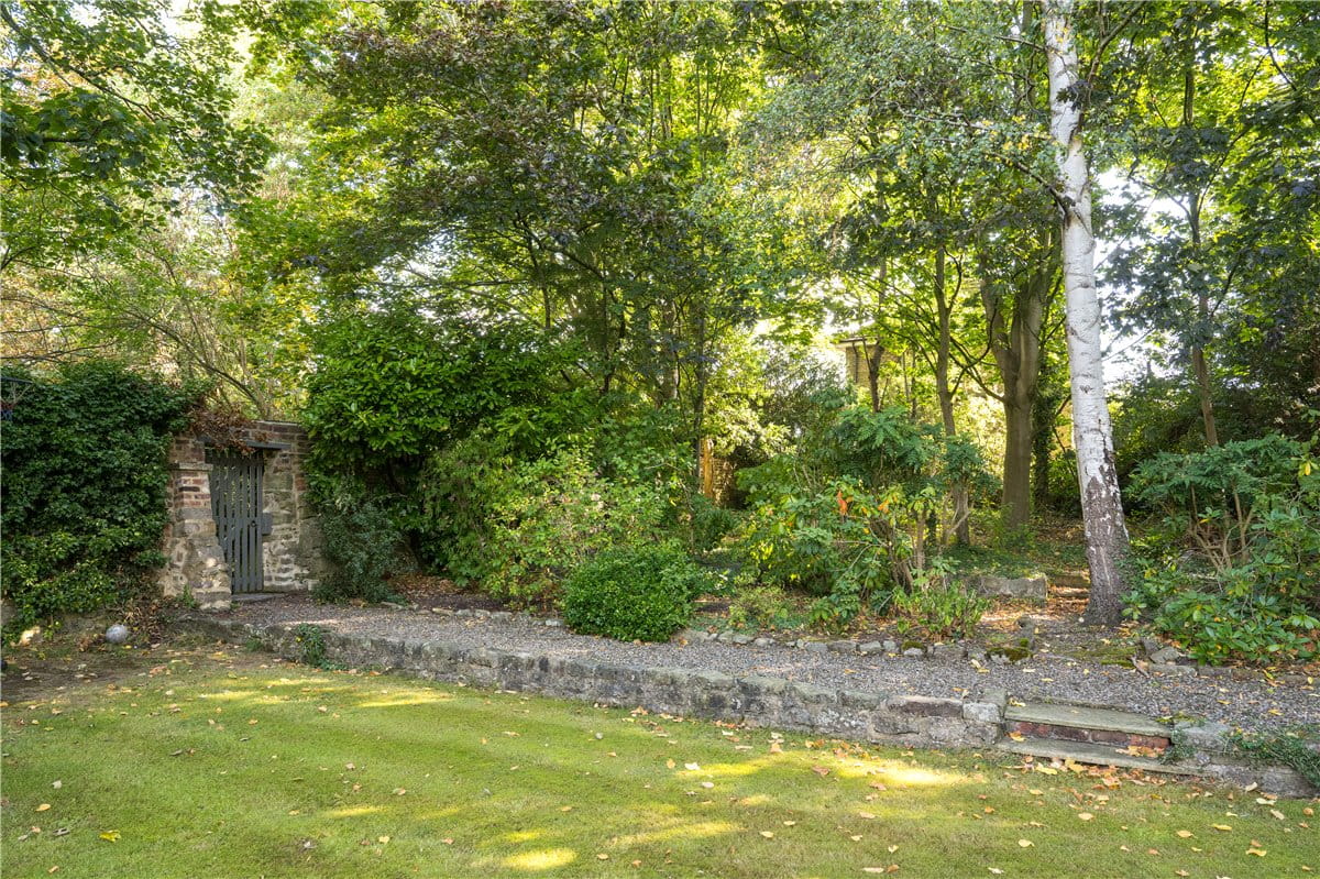 4 bedroom house, Scotton Lodge, Scotton HG5 - Available