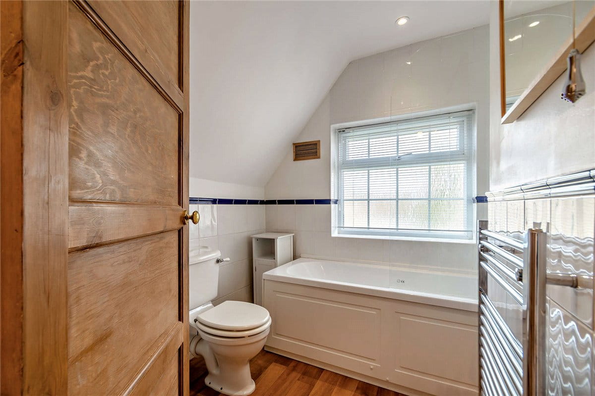 4 bedroom house, Hillside, Follifoot HG3 - Available