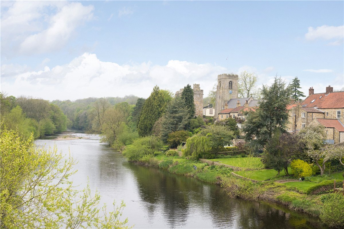 3 bedroom house, Village Farm, West Tanfield HG4 - Available