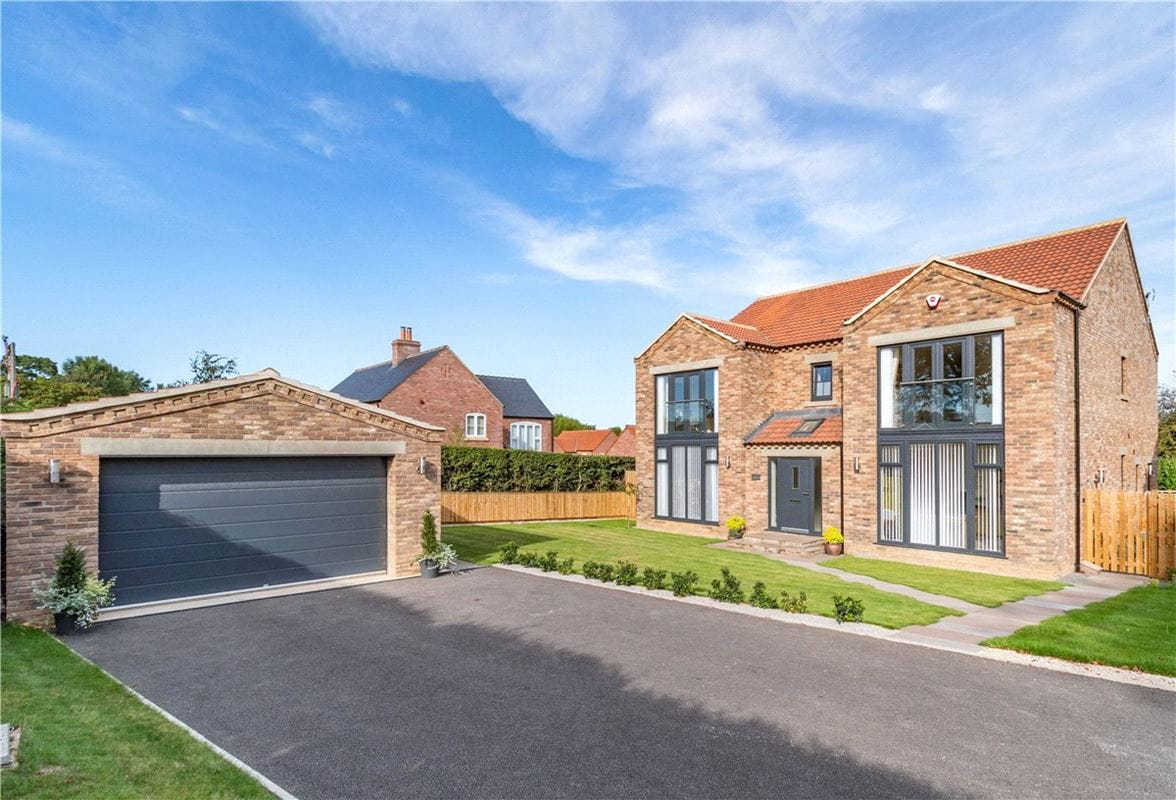 4 bedroom house, Palace Road, Ripon HG4 - Available