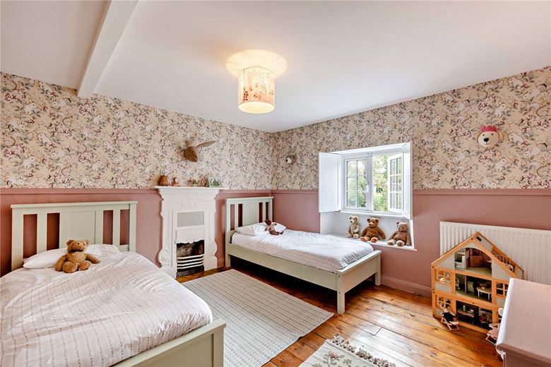 4 bedroom cottage, Mickley, Ripon HG4 - Available