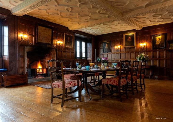 166 acres House, Ripley Castle, Ripley HG3 - Available