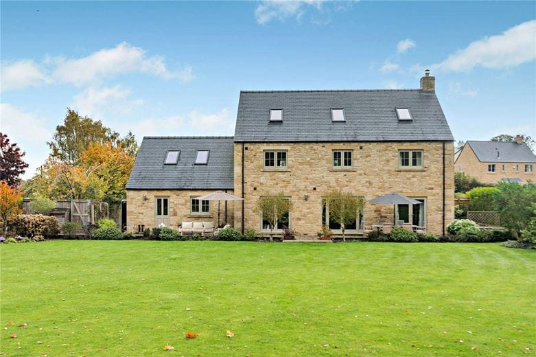 5 bedroom house, Main Street, Kirkby Malzeard HG4 - Available