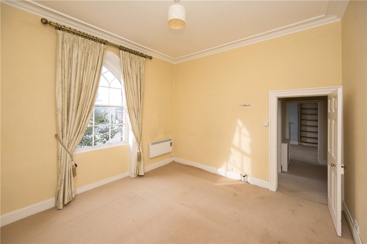 8 bedroom house, Main Street, Ripley HG3 - Available