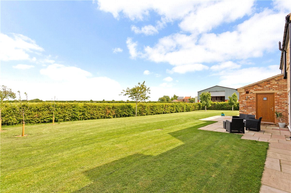 4 bedroom house, Marton Meadow, Marton le Moor HG4 - Available