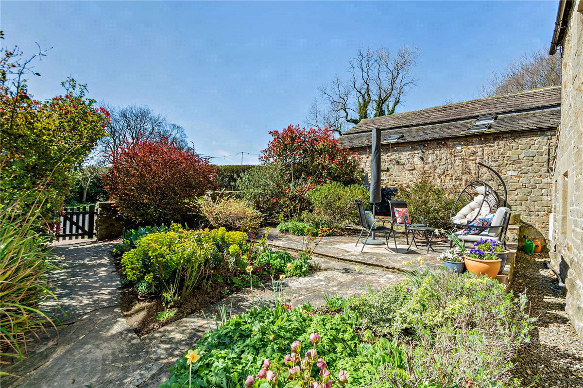 11 bedroom house, Healey, Ripon HG4 - Available