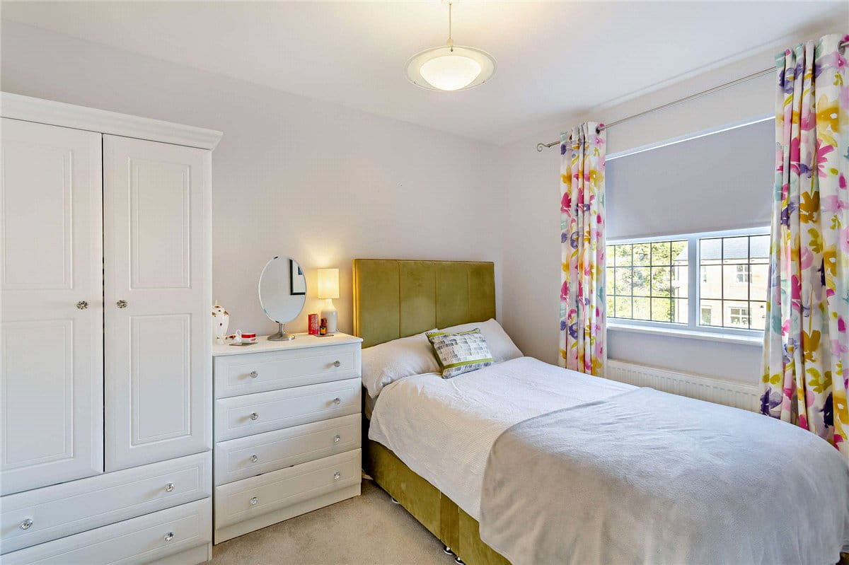 4 bedroom house, Sedgegarth, Thorner LS14 - Available