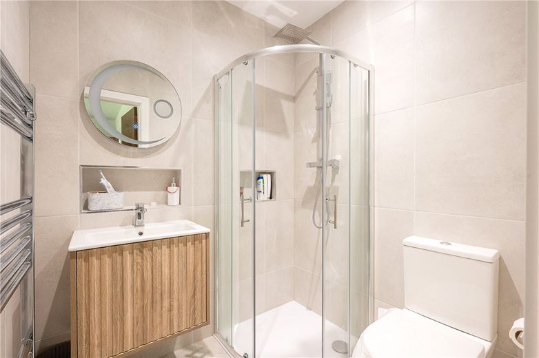 4 bedroom bungalow, Heather Vale, Scarcroft LS14 - Available