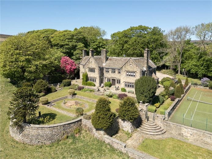 3 acres Country Estate, Sugworth, Bradfield S6 - Available