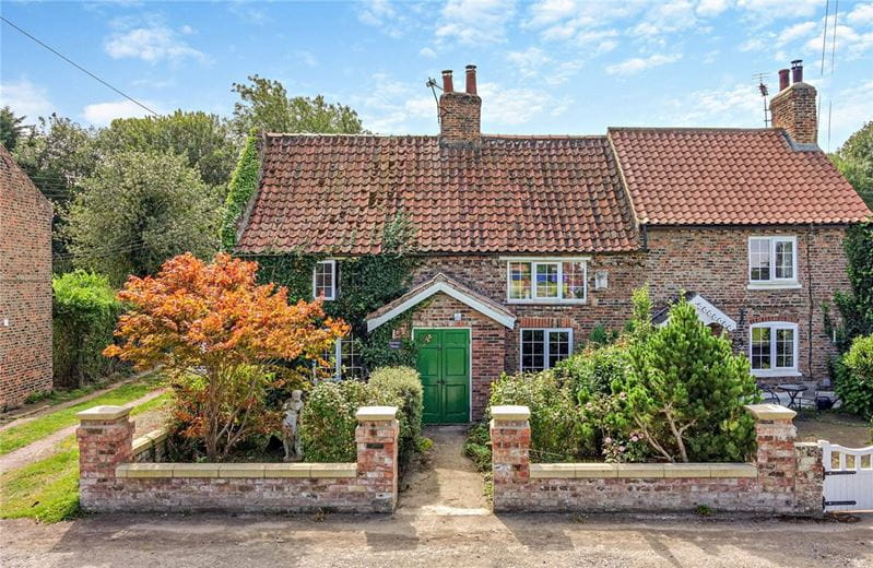 2 bedroom house, The Green, Nun Monkton YO26 - Sold