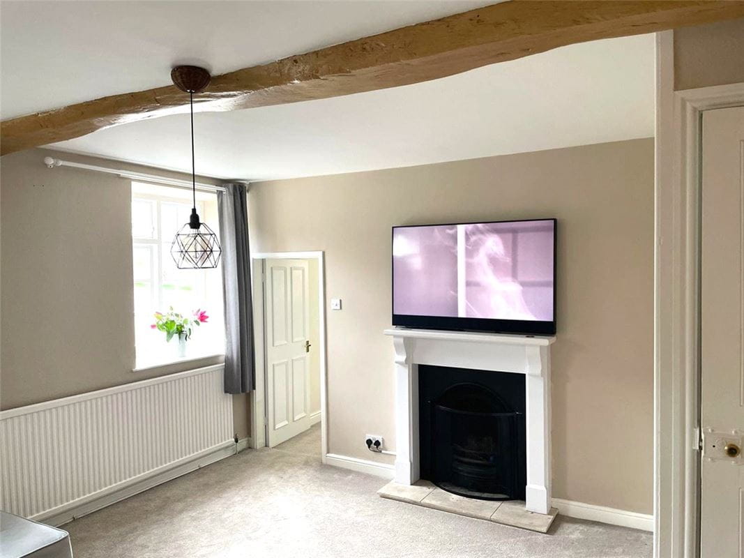 3 bedroom house, Main Street, Ledston WF10