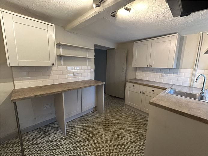 2 bedroom cottage, Long Row, West Tanfield HG4