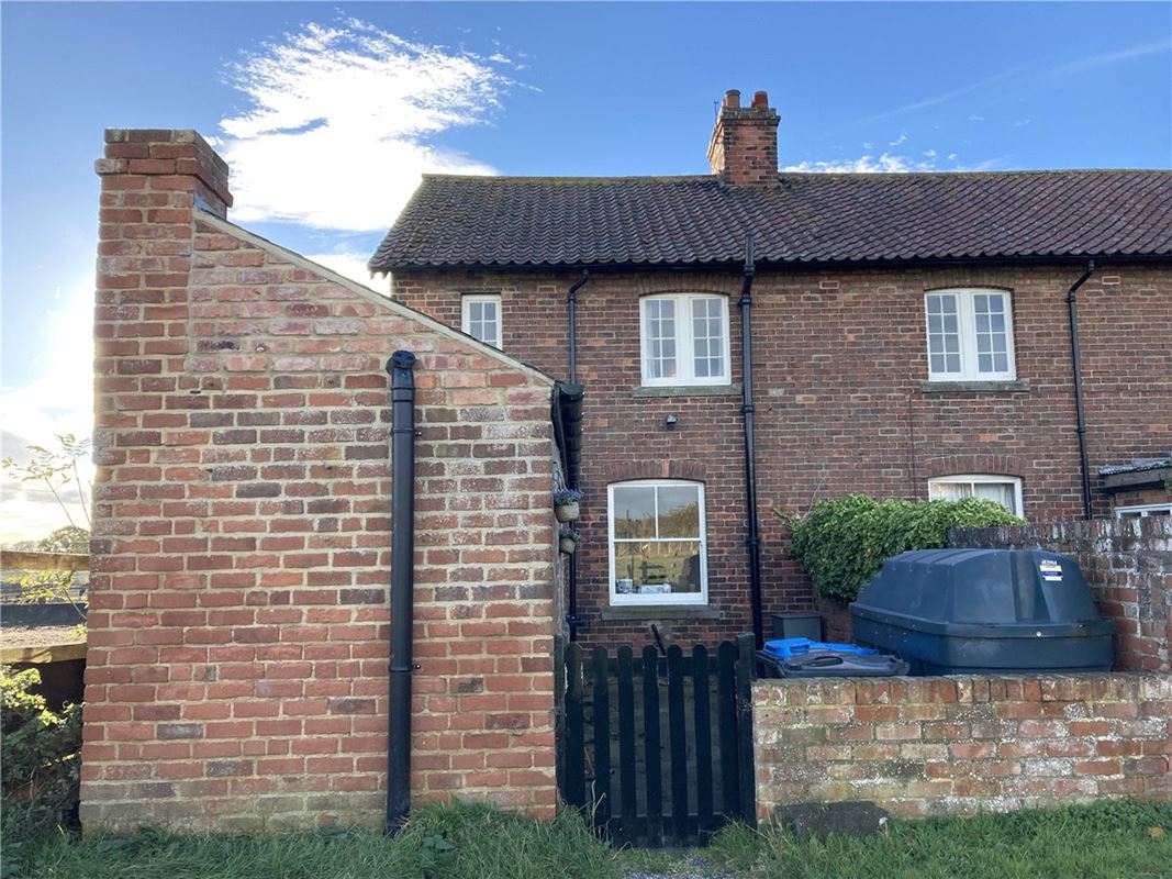 3 bedroom cottage, The Cottage, Hollins Stable DL6
