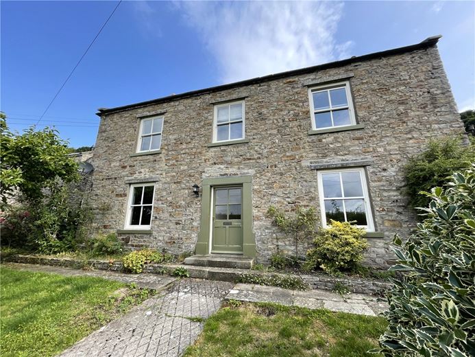 4 bedroom house, Preston Moor Farmhouse, Preston under Scar DL8 - Available