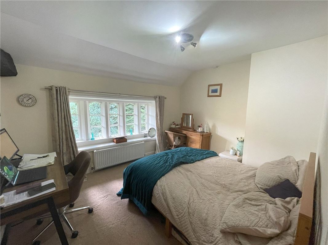 2 bedroom cottage, Nabbs Lane, Slaithwaite HD7