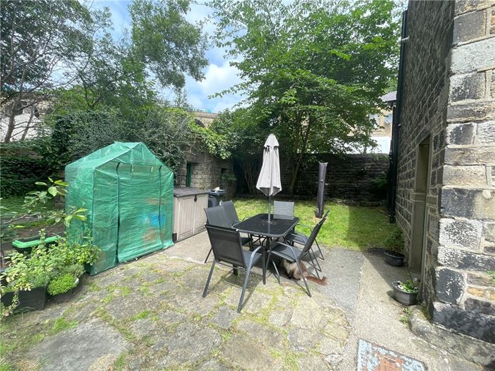 2 bedroom cottage, Nabbs Lane, Slaithwaite HD7