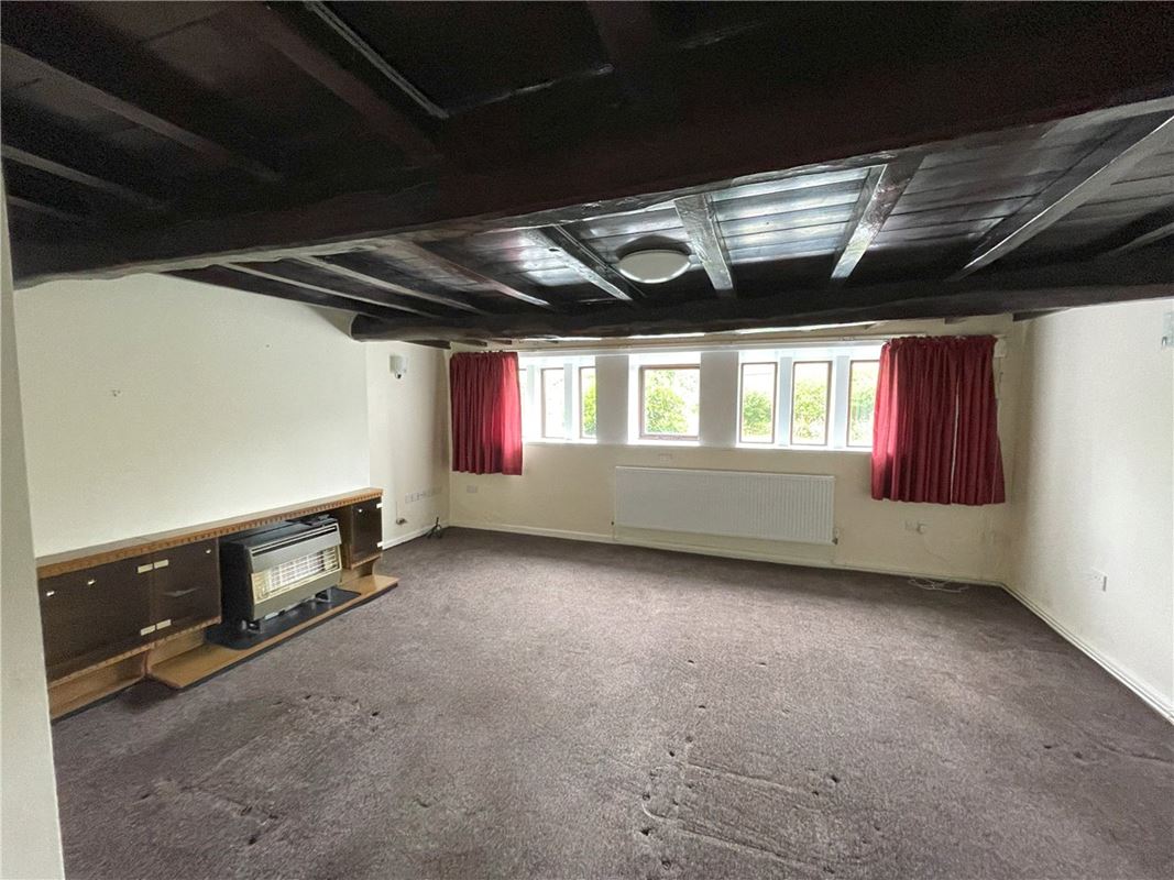  Farm, 1 Copside, Huddersfield HD7 - Available