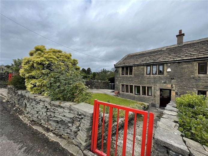  bedroom cottage, Slaithwaite, Huddersfield HD7 - Available