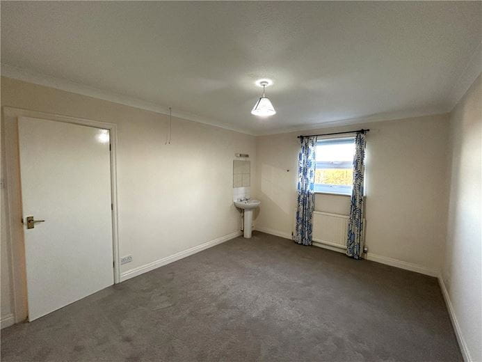 4 bedroom house, The Springs, Middleham DL8 - Available