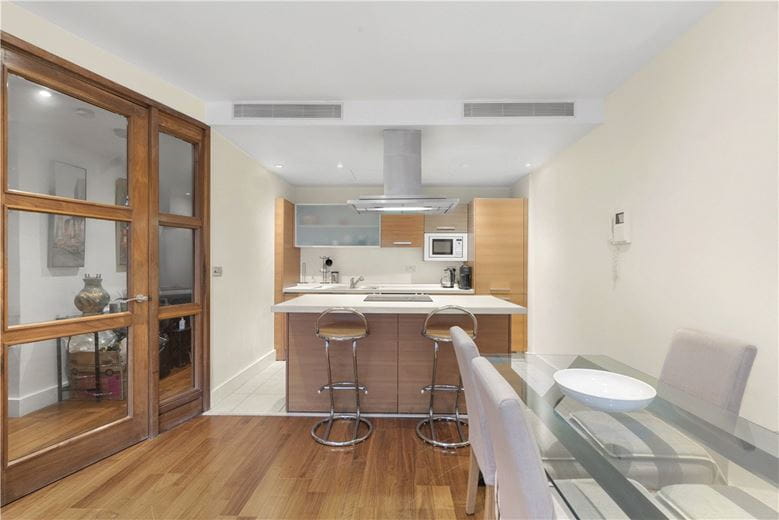 2 bedroom flat, Westcliffe Apartments, 1 South Wharf Road W2 - Available