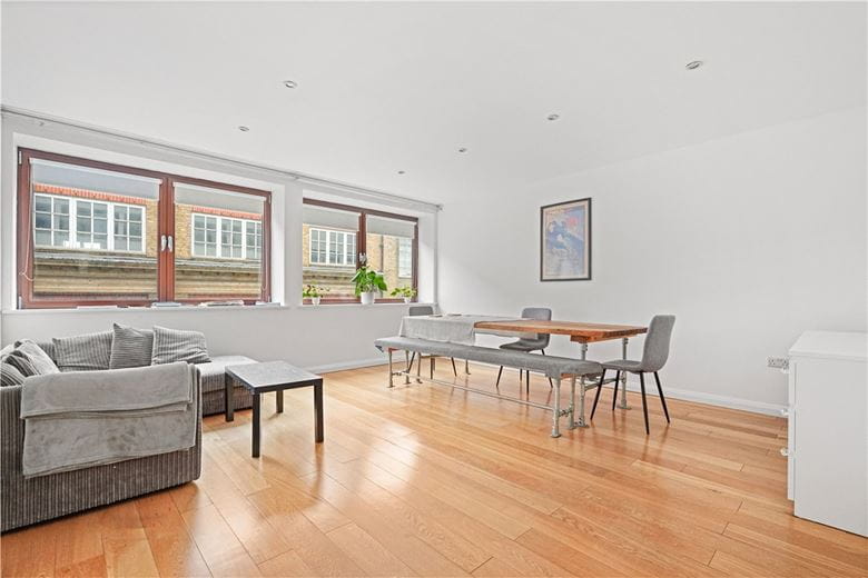 2 bedroom flat, Praed Street, Paddington W2