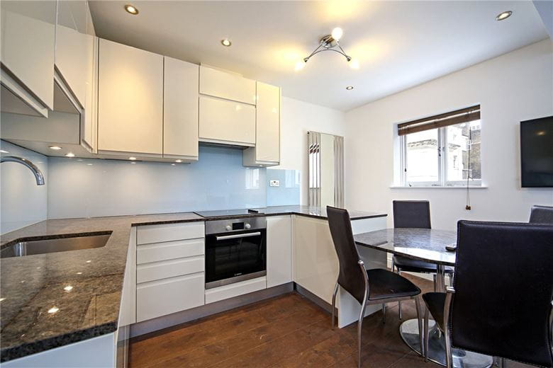 1 bedroom flat, Craven Road, London W2 - Available