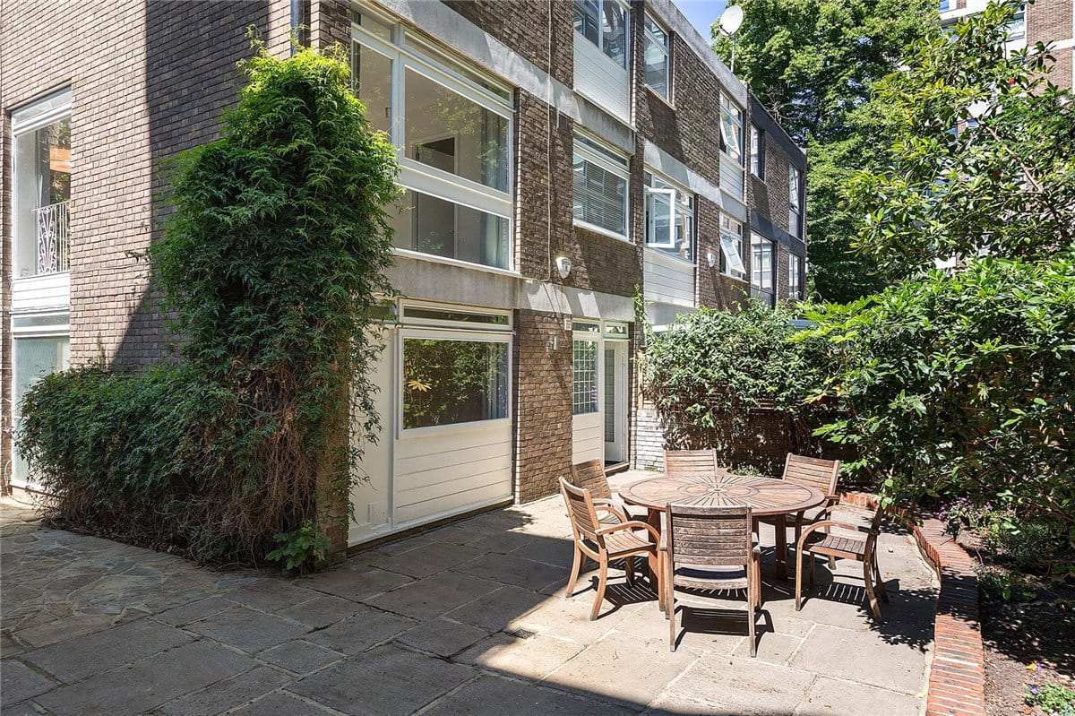 4 bedroom house, Melbury Road, London W14 - Available