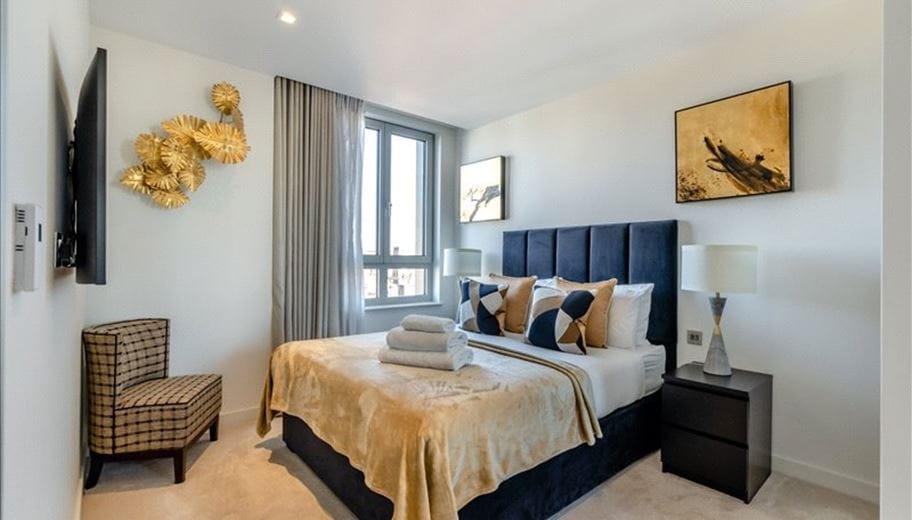 1 bedroom flat, Edgware Road, London W2 - Available