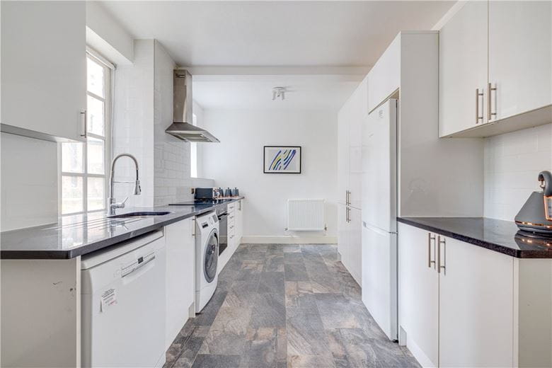 2 bedroom flat, Maida Vale, London W9 - Available