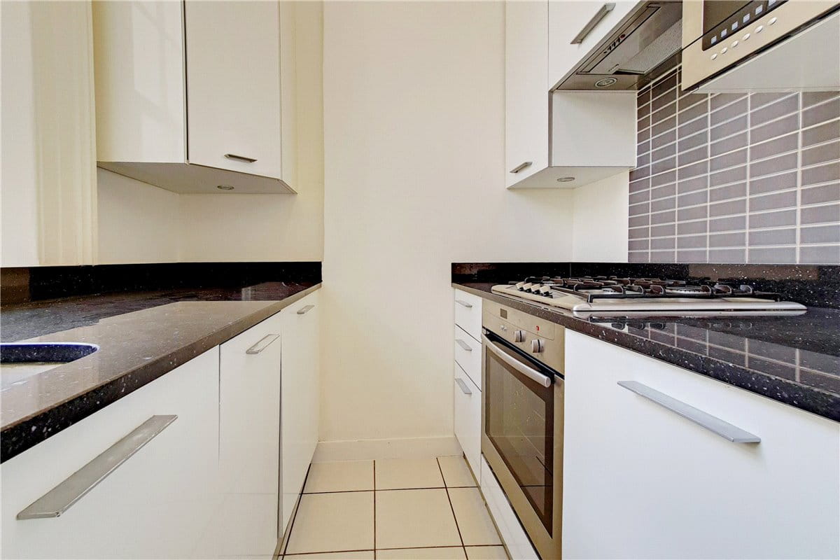 1 bedroom flat, Chesham Place, Belgravia SW1X - Available