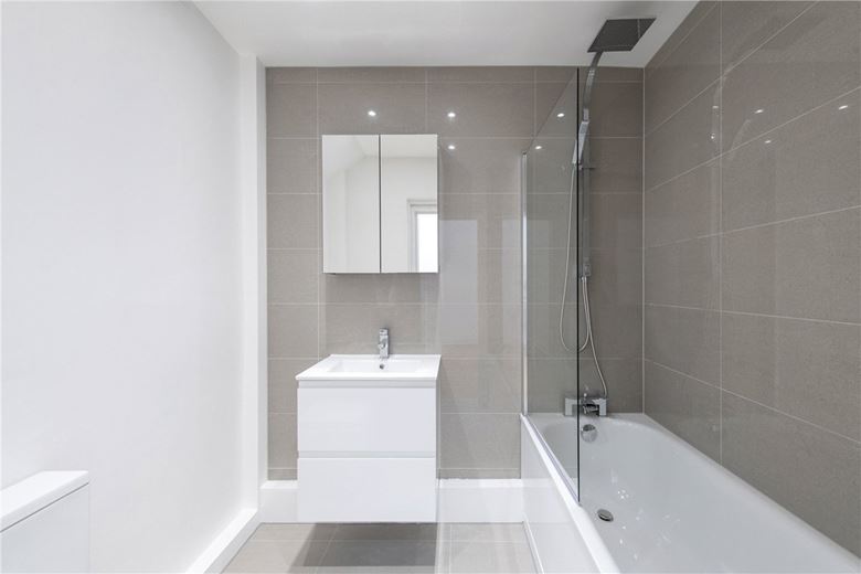 1 bedroom flat, Chesham Place, Belgravia SW1X - Available