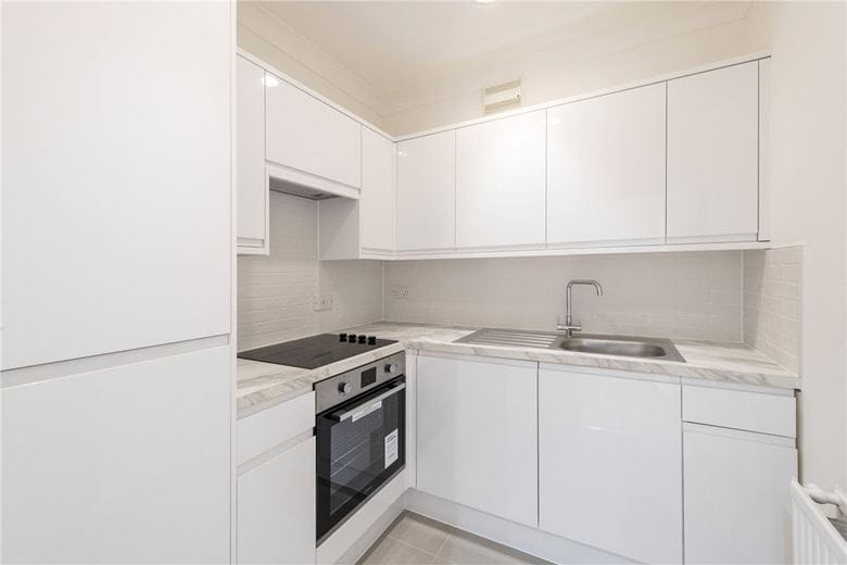 1 bedroom flat, Chesham Place, Belgravia SW1X - Available