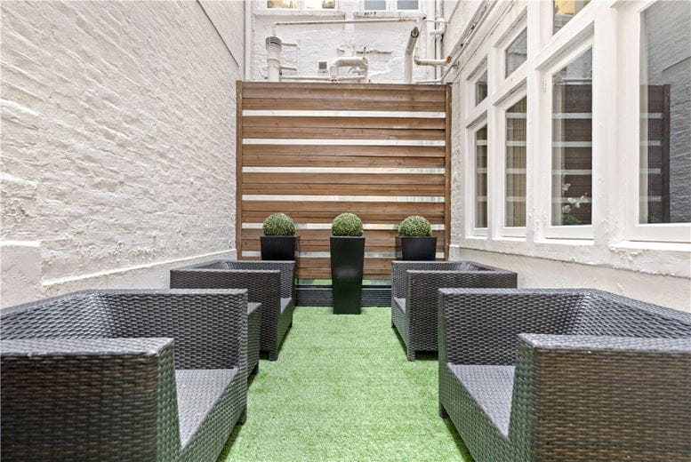 1 bedroom flat, Lennox Gardens, Knightsbridge SW1X - Available