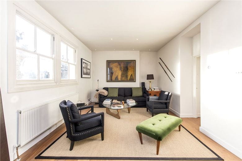 2 bedroom flat, Ovington Square, London SW3 - Available
