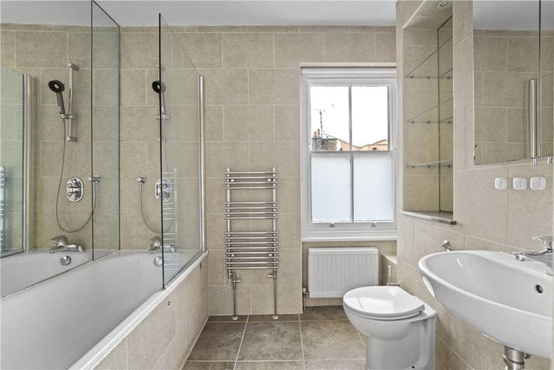 4 bedroom house, Donne Place, Chelsea SW3 - Available