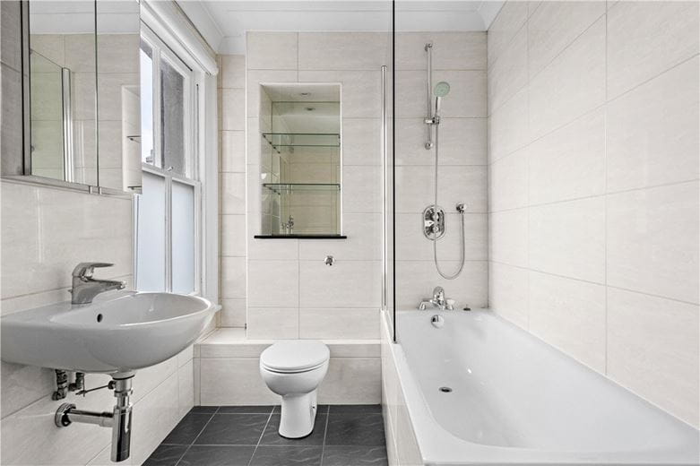4 bedroom house, Donne Place, Chelsea SW3 - Available