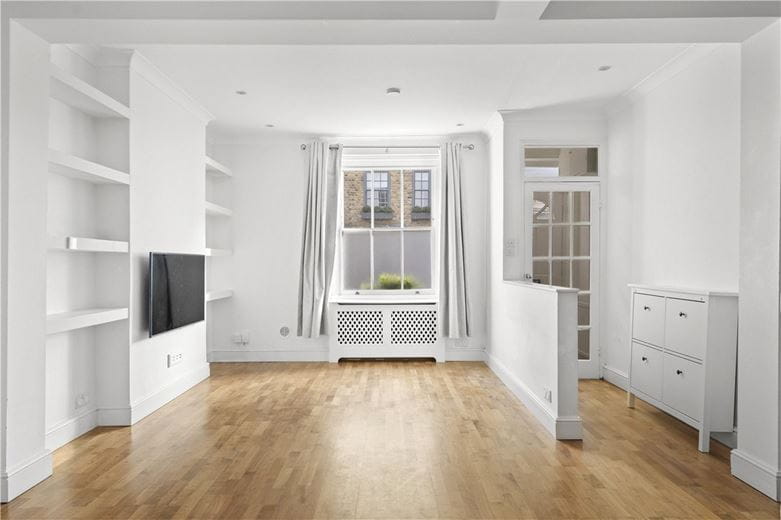 4 bedroom house, Donne Place, Chelsea SW3 - Available