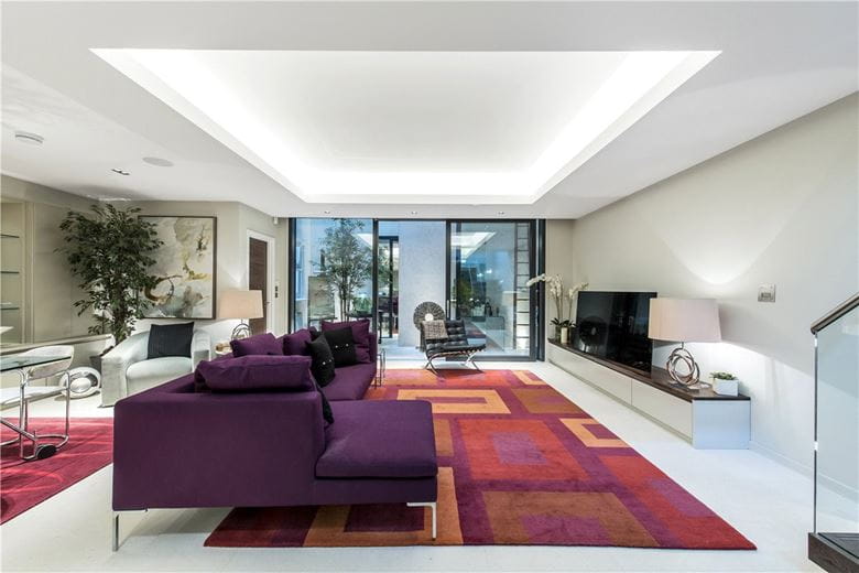 2 bedroom house, Elvaston Mews, London SW7 - Available