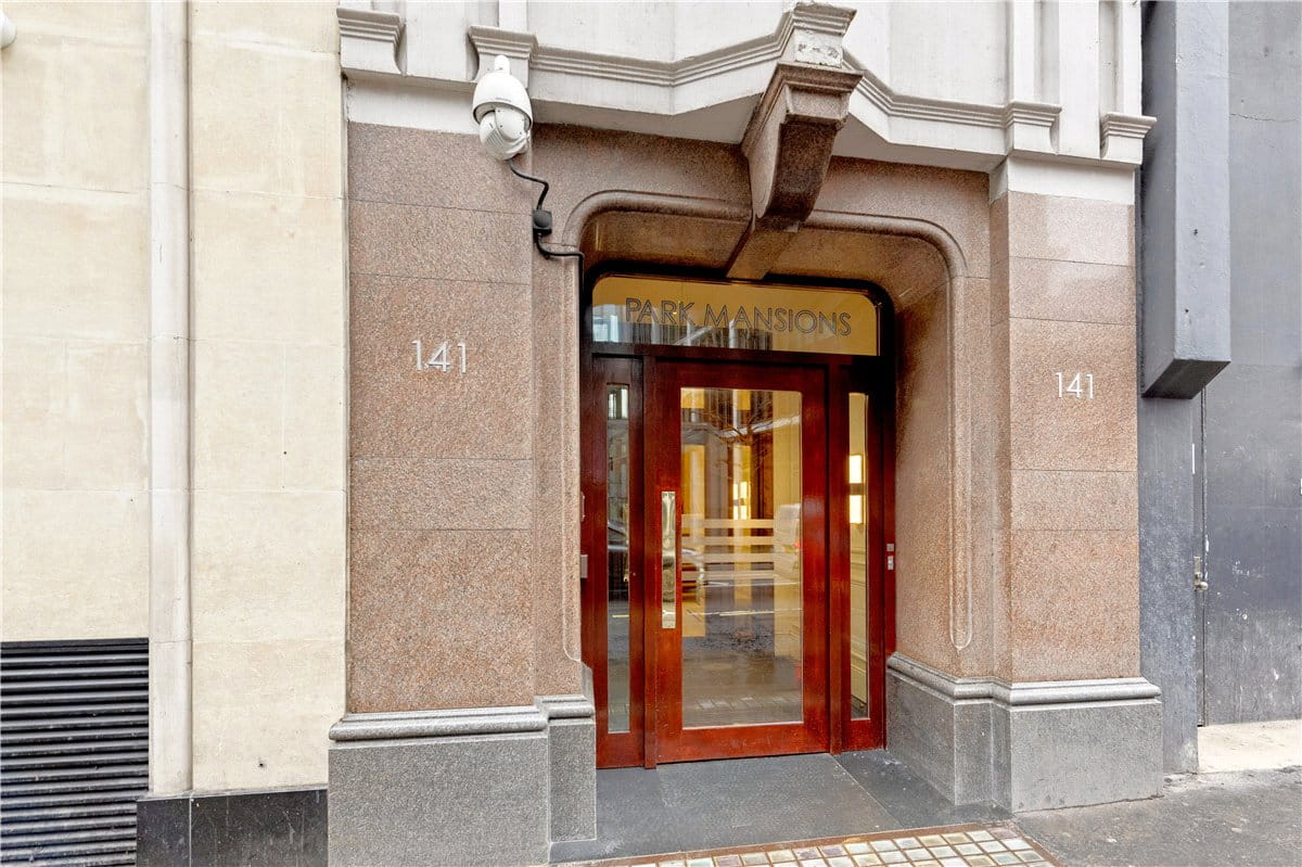 1 bedroom flat, Park Mansions, Knightsbridge SW1X - Available