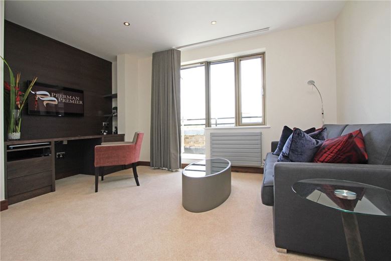 3 bedroom flat, Tarnbrook Court, 9 Holbein Place SW1W - Available