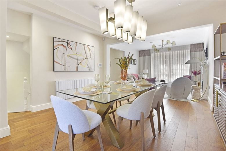 5 bedroom house, Draycott Avenue, Chelsea SW3 - Available
