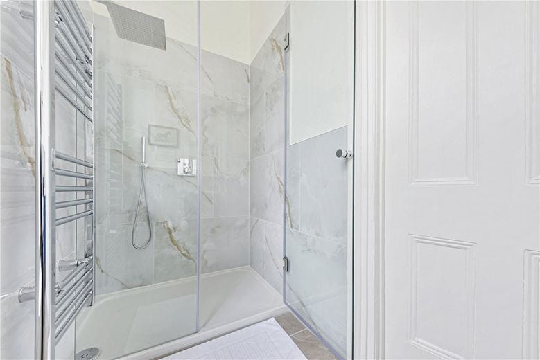 4 bedroom house, St Lawrence Terrace, North Kensington W10 - Available